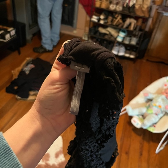 Black bralette bundle size medium and large VS and aerie - Picture 5 of 5